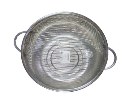 Steel hand strainer