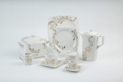 74-piece dinnerware set