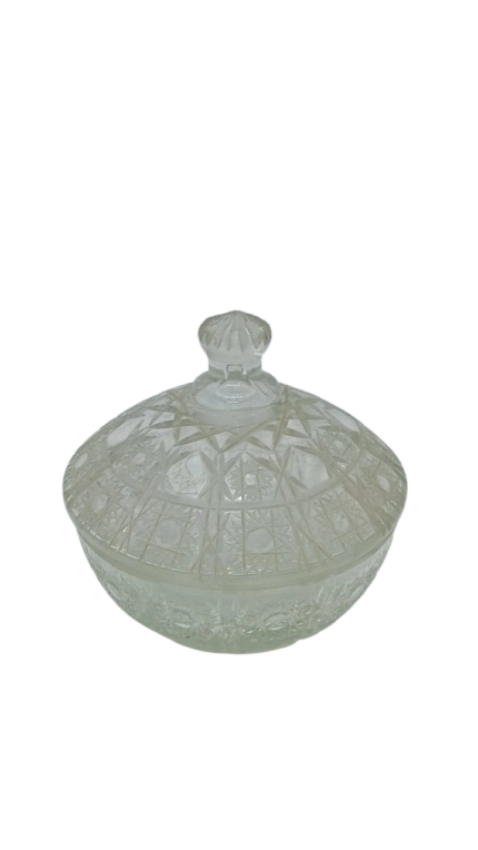 Small engraved glass bonbonniere