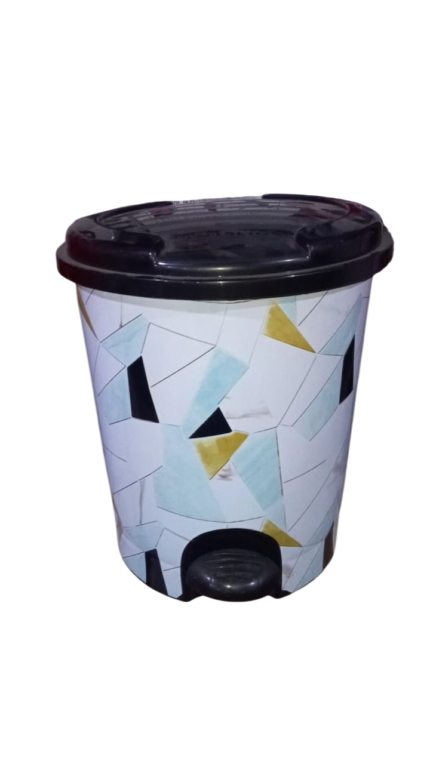 trash bin , size2