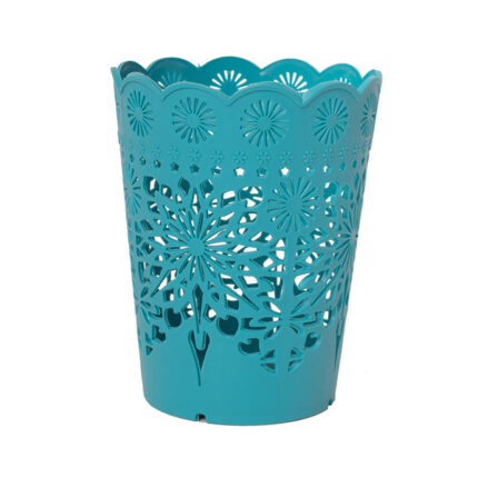 round trash bin
