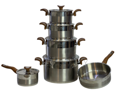 11-piece steel set with wooden handles