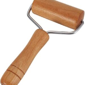 wooden dough rolling pin