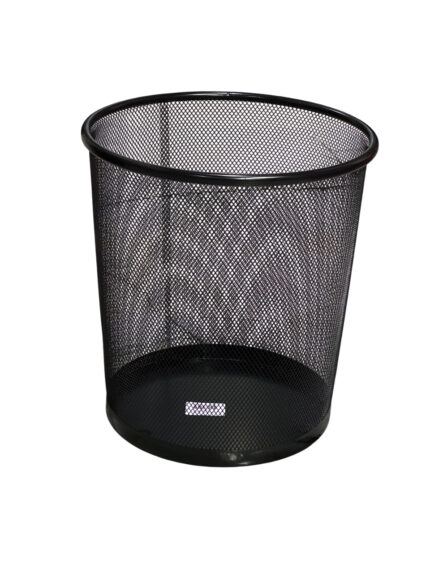 Garbage, wire round large