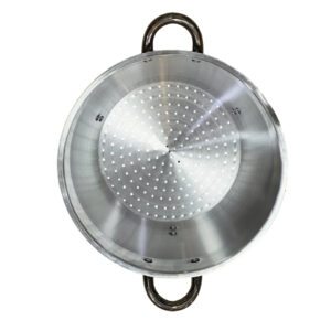 Steel hand-operated strainer, size 26