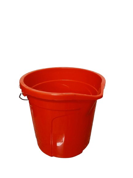 18-liter bucket with metal handle
