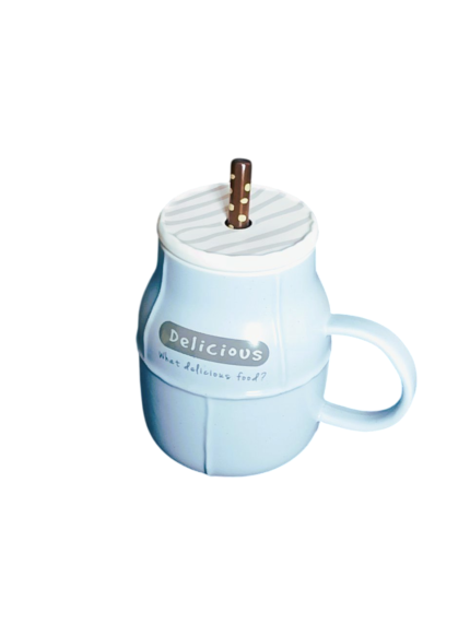 Large coffee mug with spoon and lid