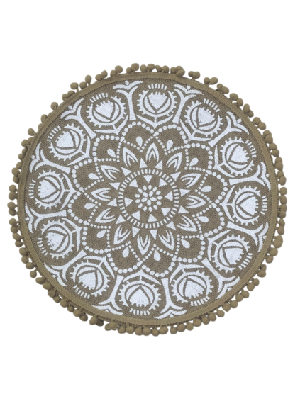 مفرش طاولة الطعام كبير