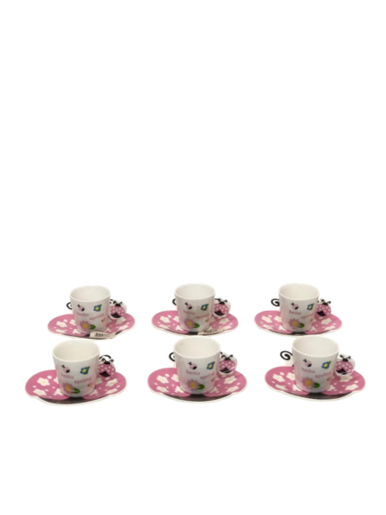 Coffee, in a saucer, shapes