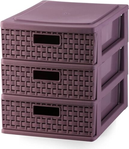 Rattan staircase, three-tiered