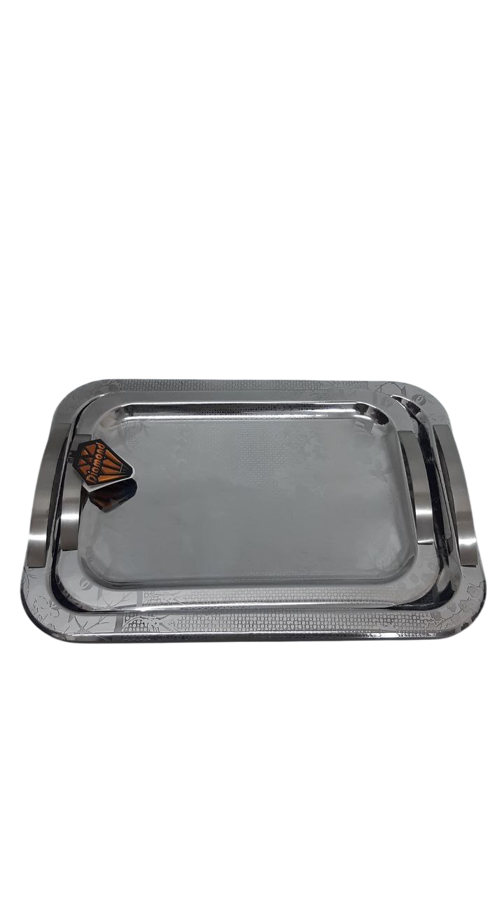 Tray set, engraved dagger