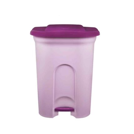 trash bin with a lid