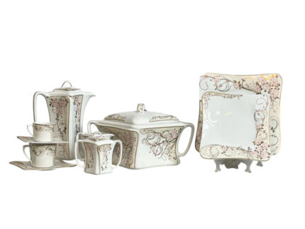 72-piece dinnerware set