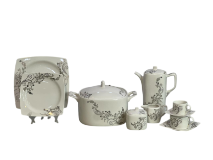 131-piece T-Sheep Ivory Corner Dinner Set