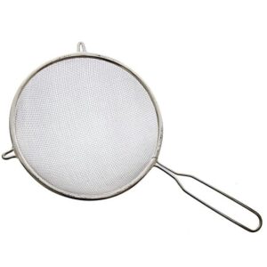 Strainer, size 20