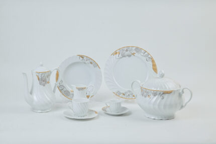 طقم سفره فستون مستدير ورود 72 ق