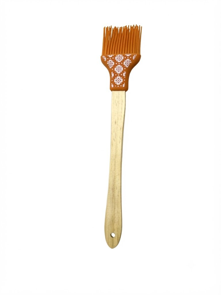 Patterned Silicone Basting Brush With Wooden Handle For Cooking Baking And BBQ - Image 2