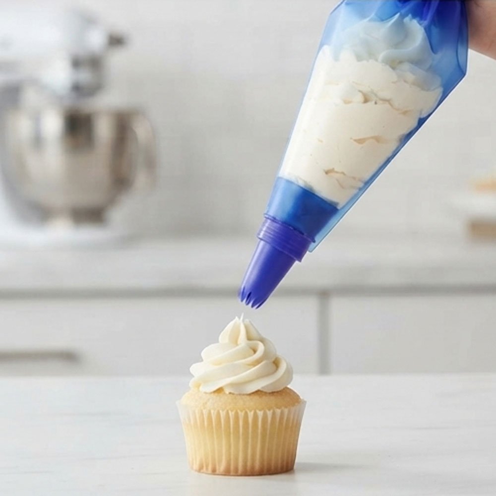Silicone Pastry Piping Bag Set with Interchangeable Icing Nozzles for Cake Decorating - Image 4