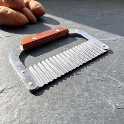 Wavy Crinkle Cutter Knife with Stainless Steel Blade and Wooden Handle for Veggies