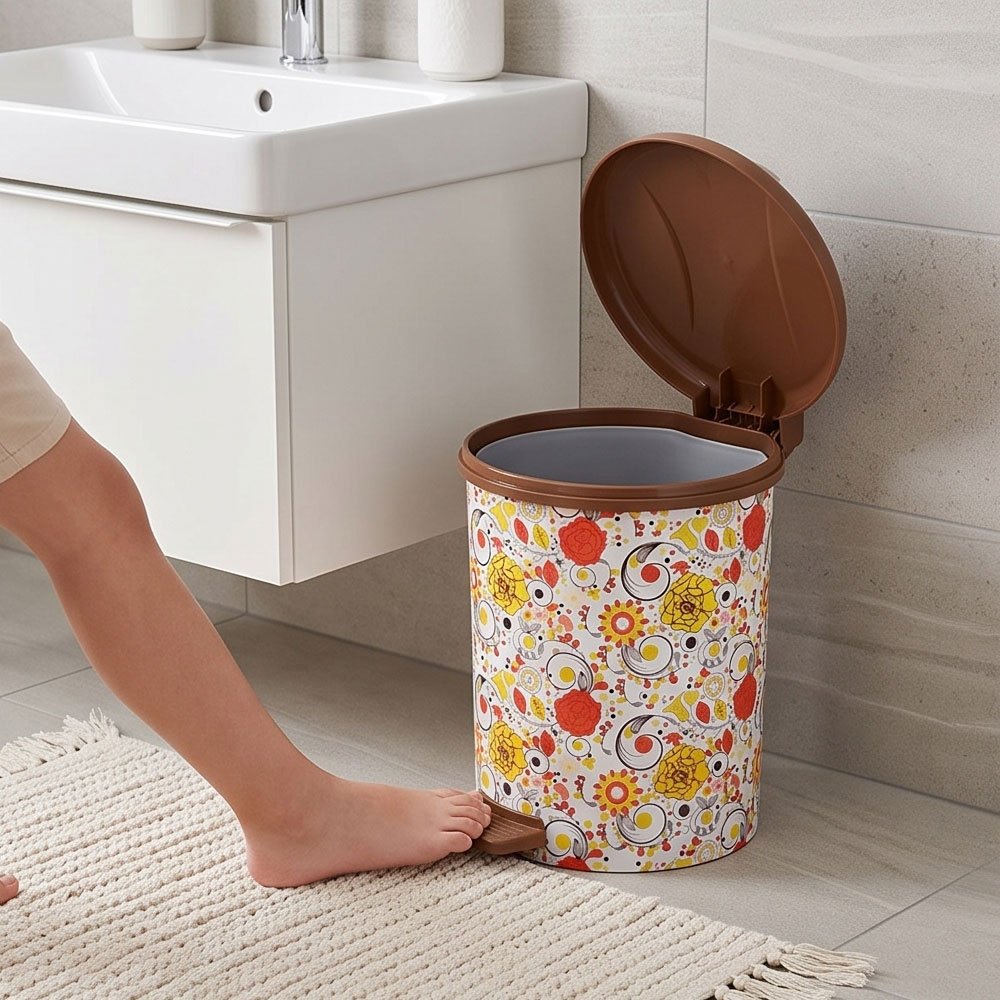 Sofia Small Decorative Plastic Trash Can Bin with Pedal & Lid for Home & Bathroom - Image 4